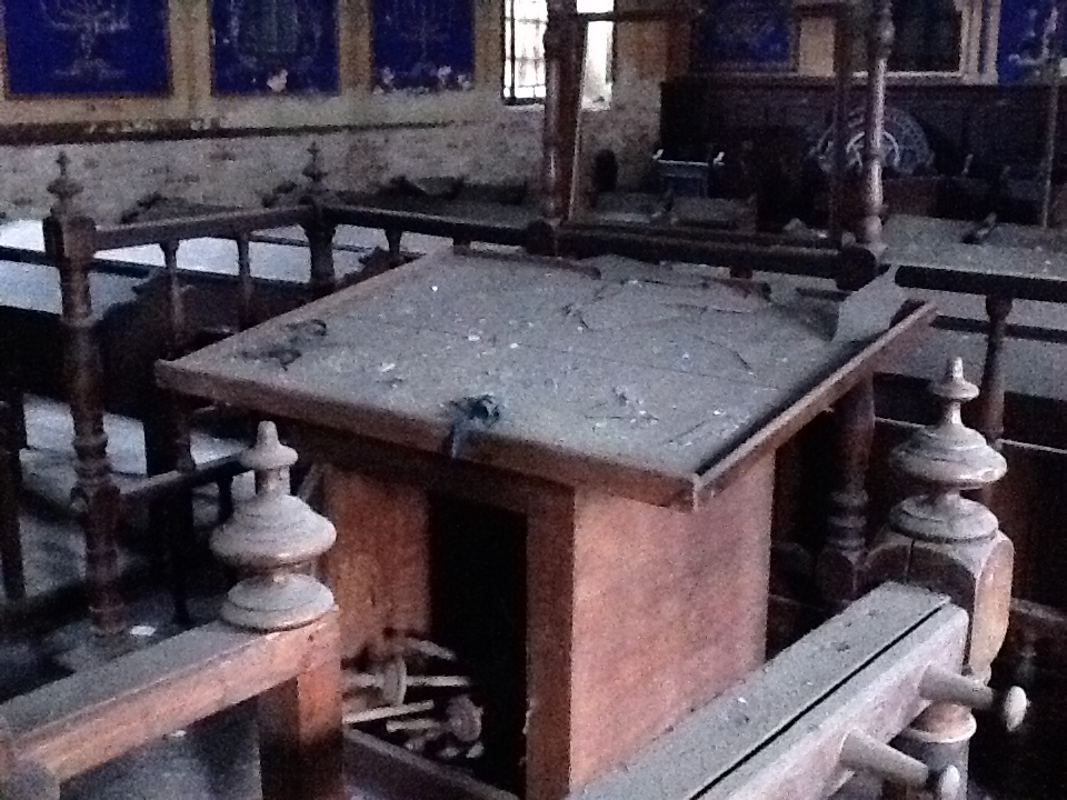 Medias synagogue interior